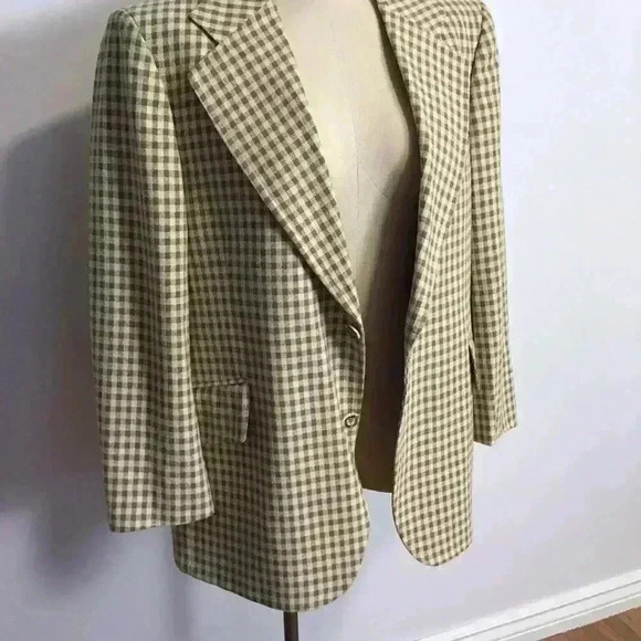 Gorgeous Vintage  Ogilvy’s Blazer - Picture 3 of 8